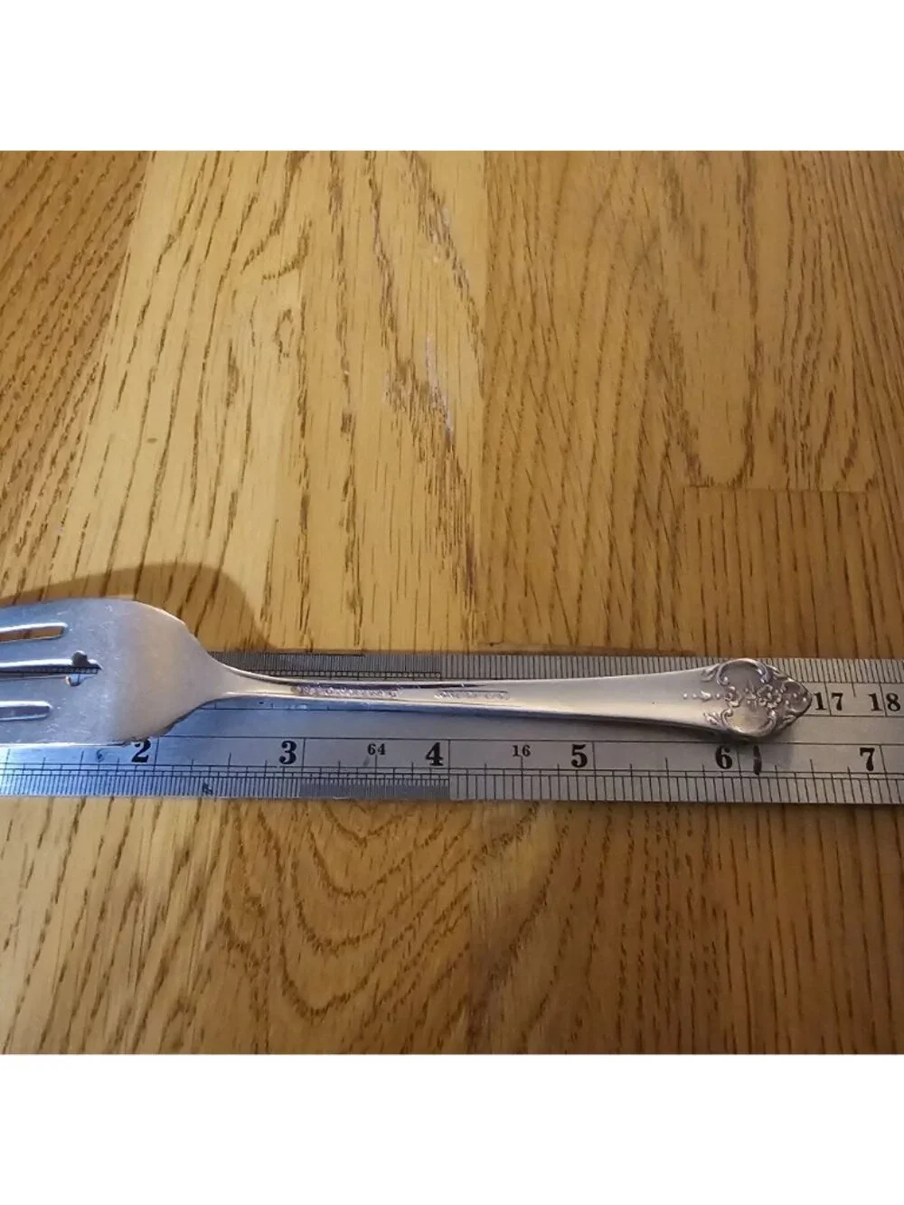 4 Rogers Plantation Silverplate Salad Forks Oneida Silver Rose Floral vtg 1948